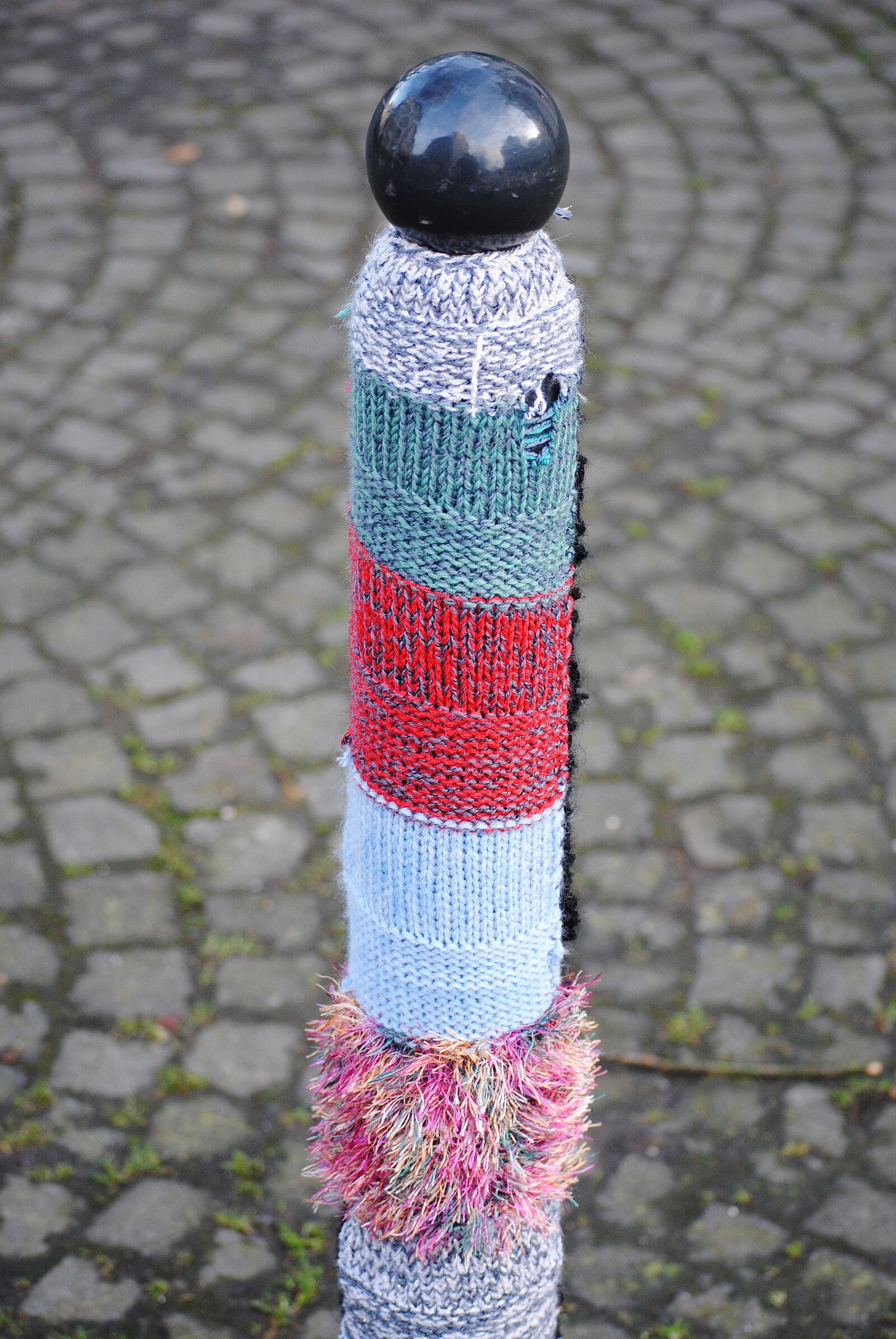 Nikon D3000 sample photo. Knitted, knit, wool photography
