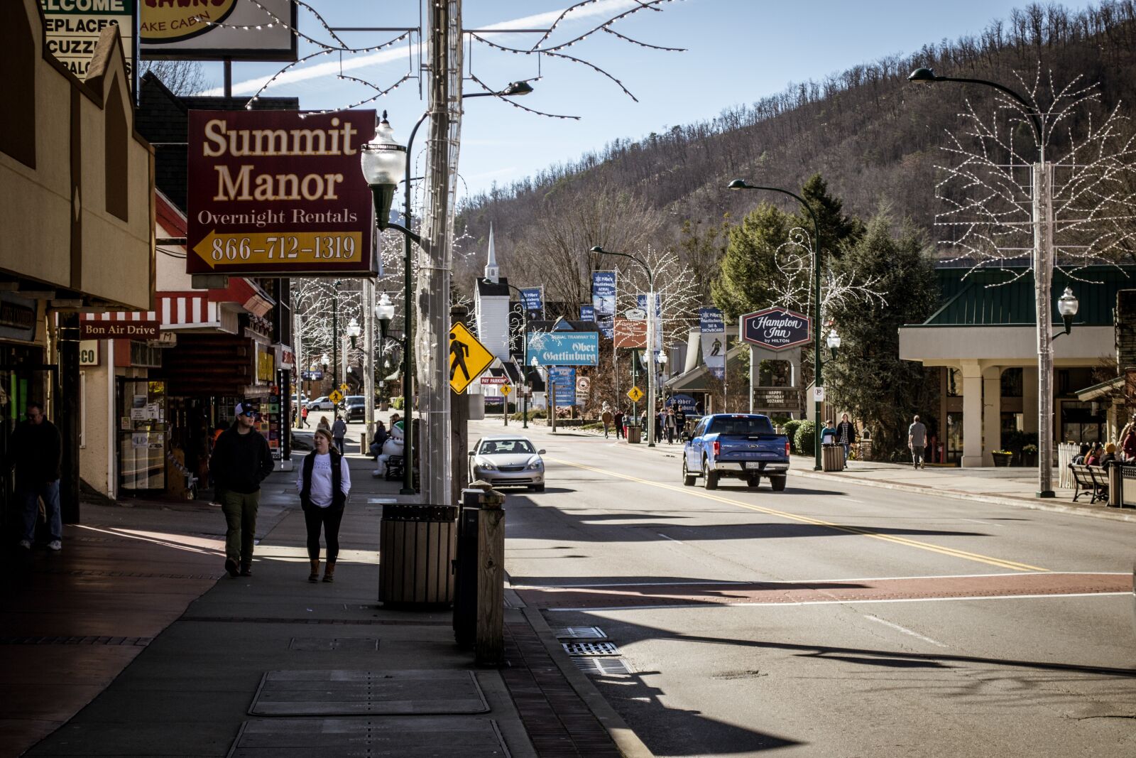 Nikon D3100 sample photo. Gatlinburg, tennessee, road photography