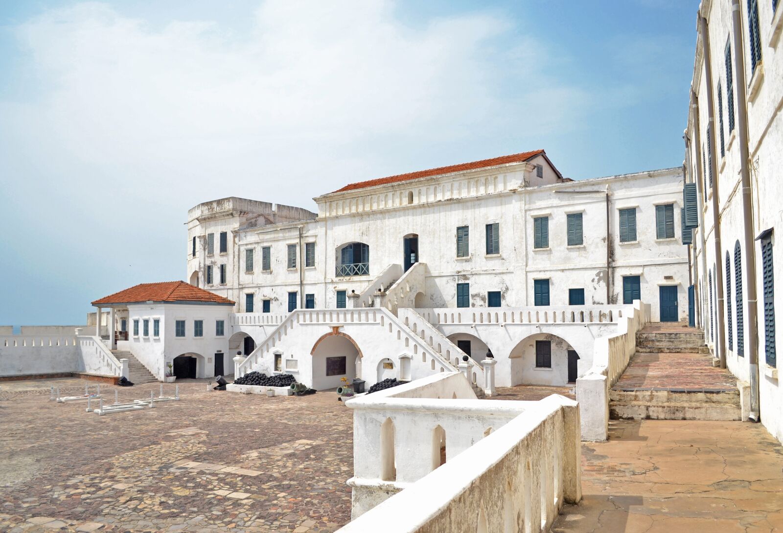 Nikon D3100 sample photo. Castle, cape coast, ghana photography