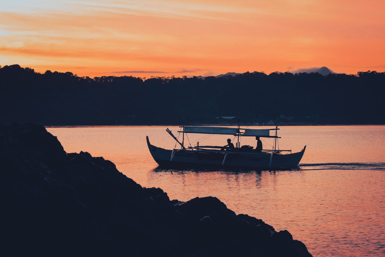 Canon EF-S 55-250mm F4-5.6 IS sample photo. Sunrise - zambales, philippines photography