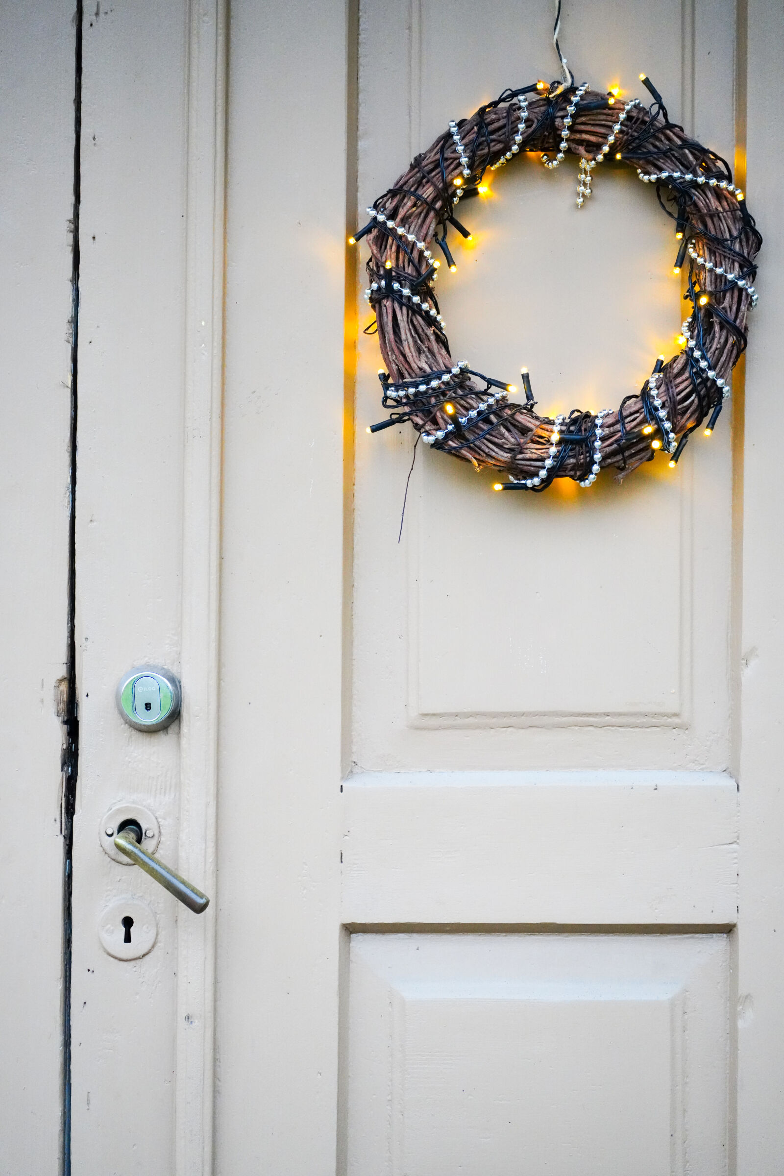 Sony a7R IV sample photo. Doorway decoration photography
