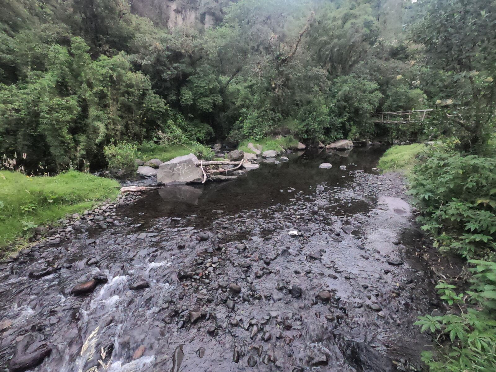 GoPro Hero8 Black sample photo. Rio, rocas, montaña photography