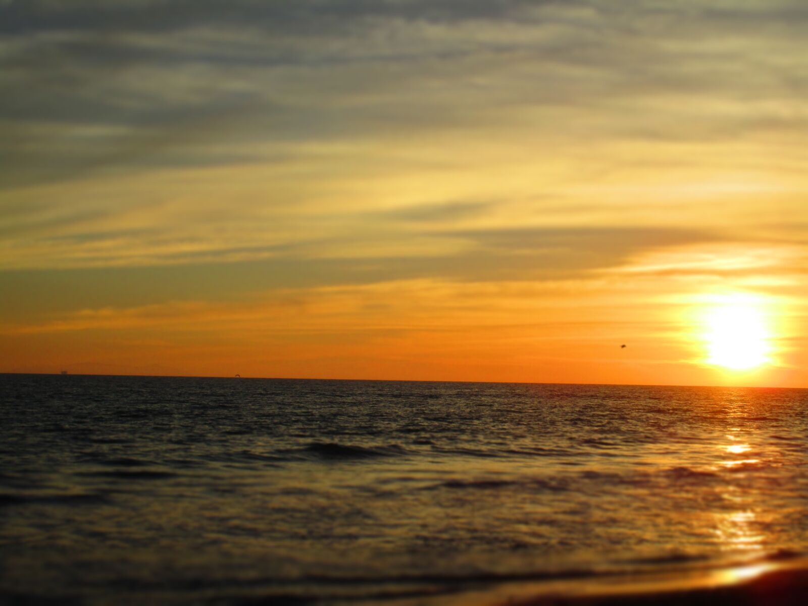 Canon PowerShot ELPH 170 IS (IXUS 170 / IXY 170) sample photo. Ocean, sunset, beach photography