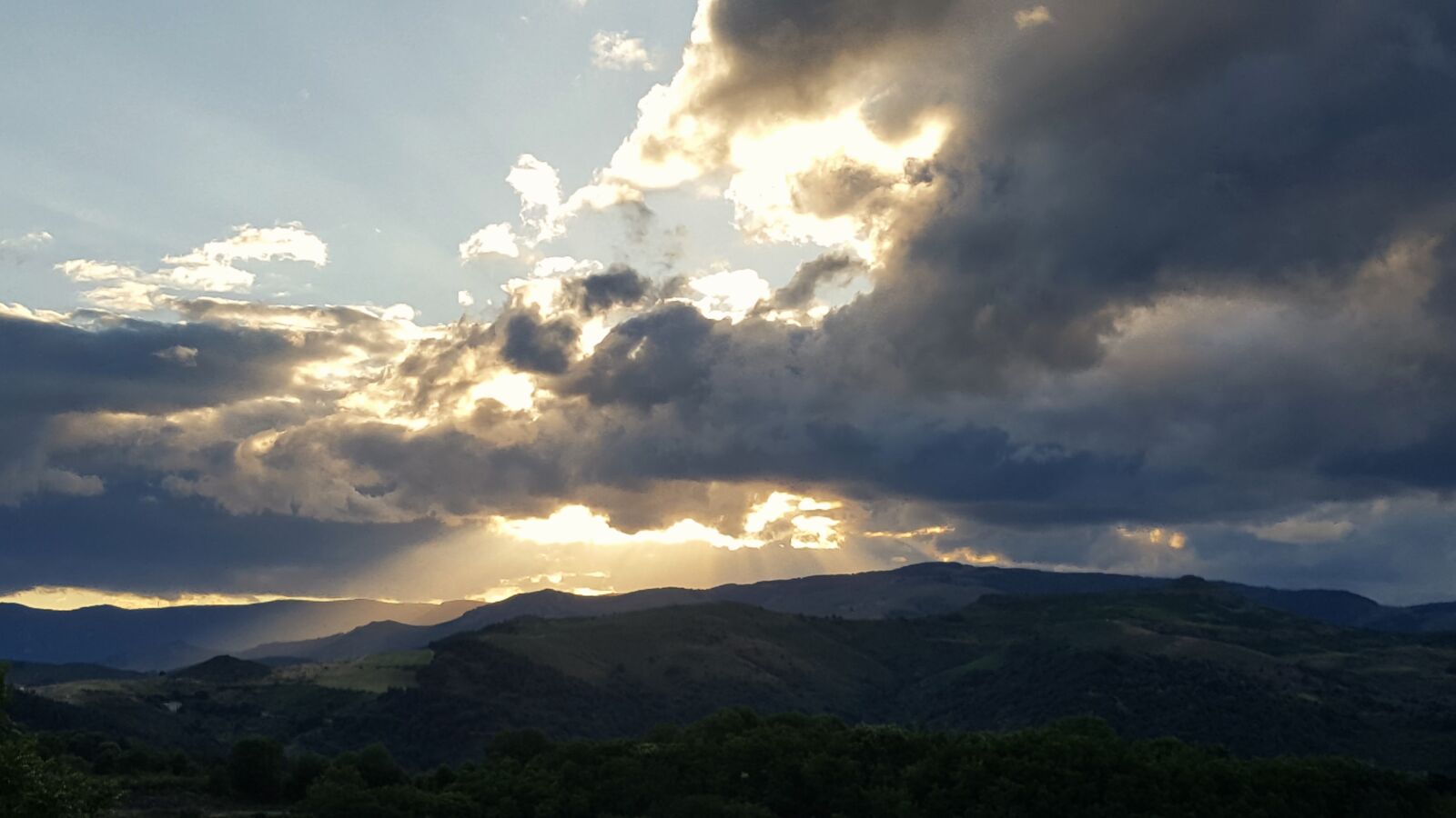 Samsung GALAXY S6 edge sample photo. Ciel, orageux, mountain, mountain photography