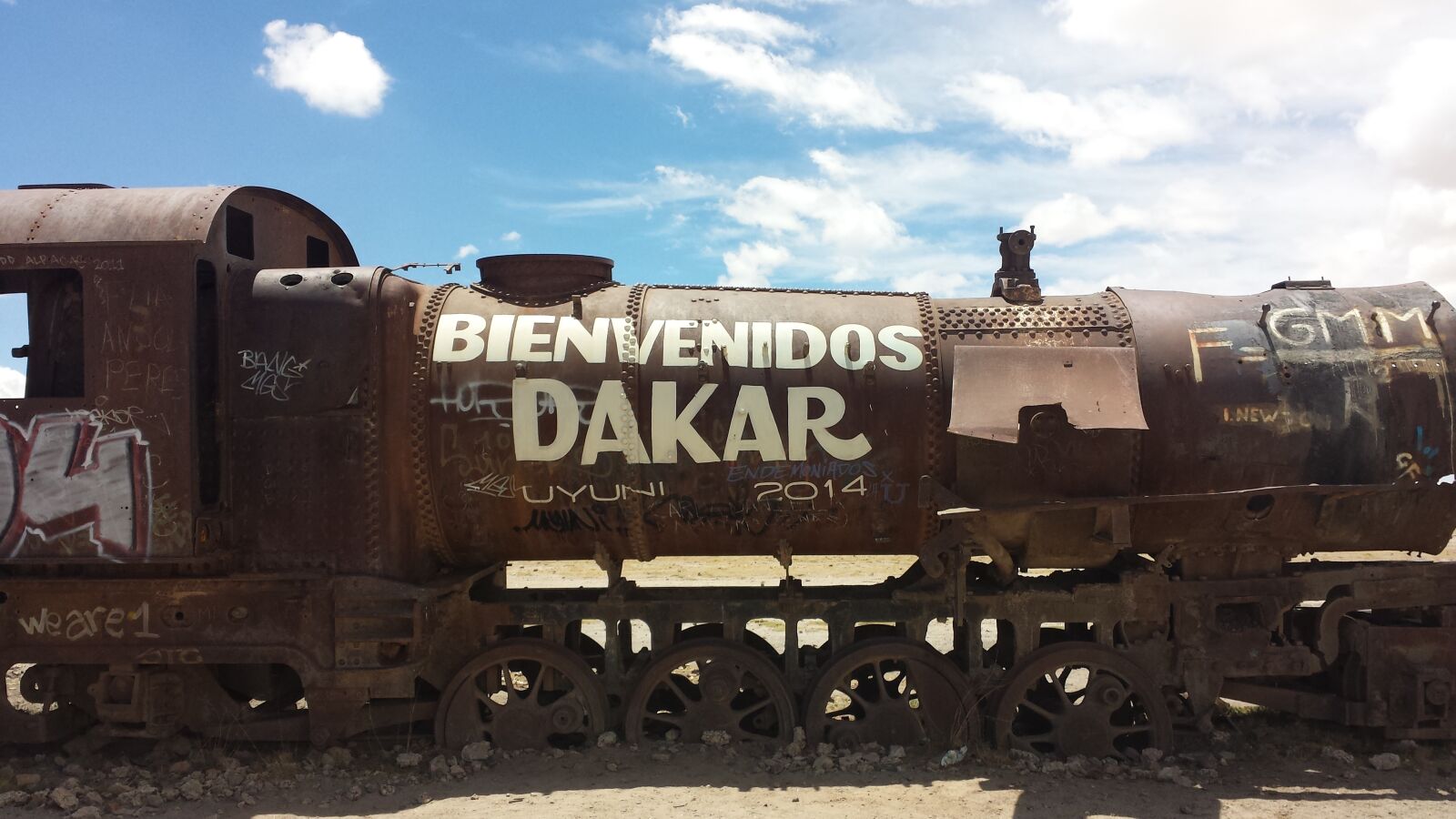 Samsung Galaxy S4 sample photo. The desert of uyuni photography