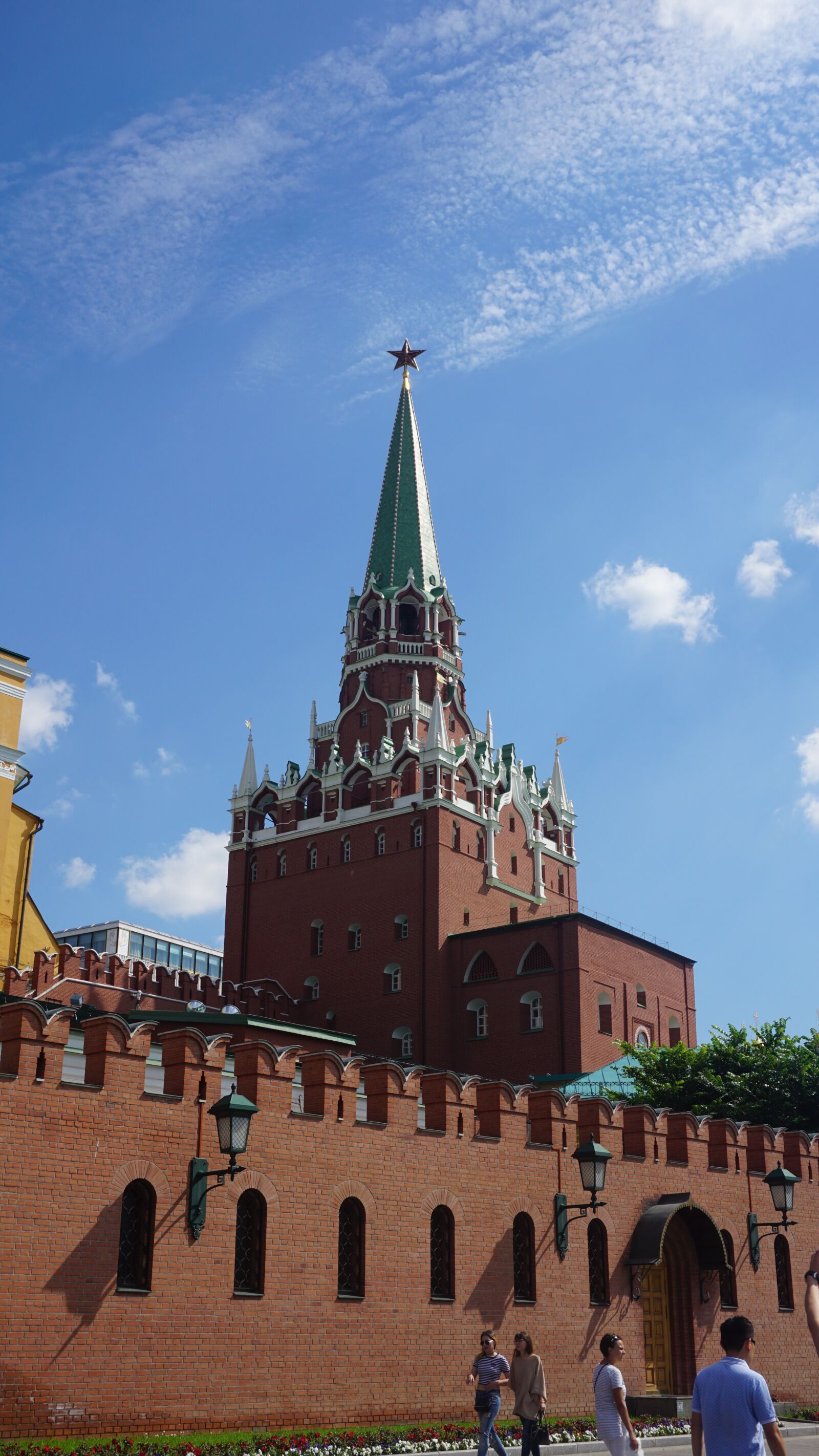 Sony a6000 sample photo. Red, moscow, russia photography