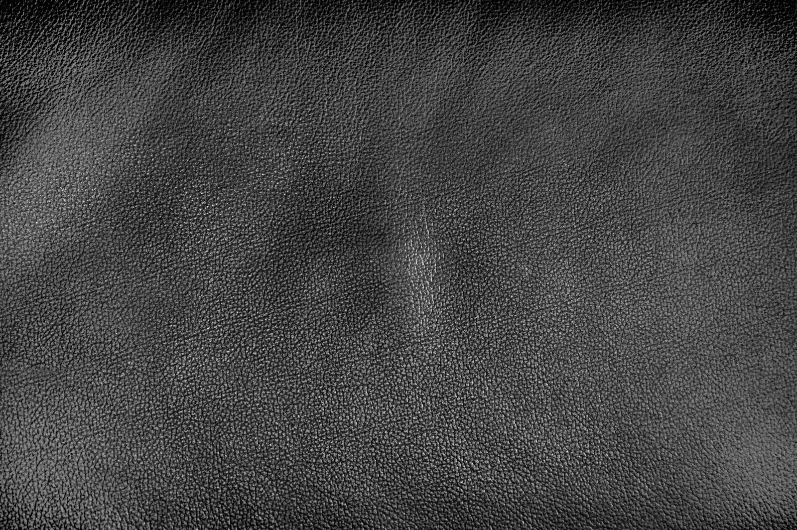 Nikon D3200 sample photo. Leather, texture, dark photography