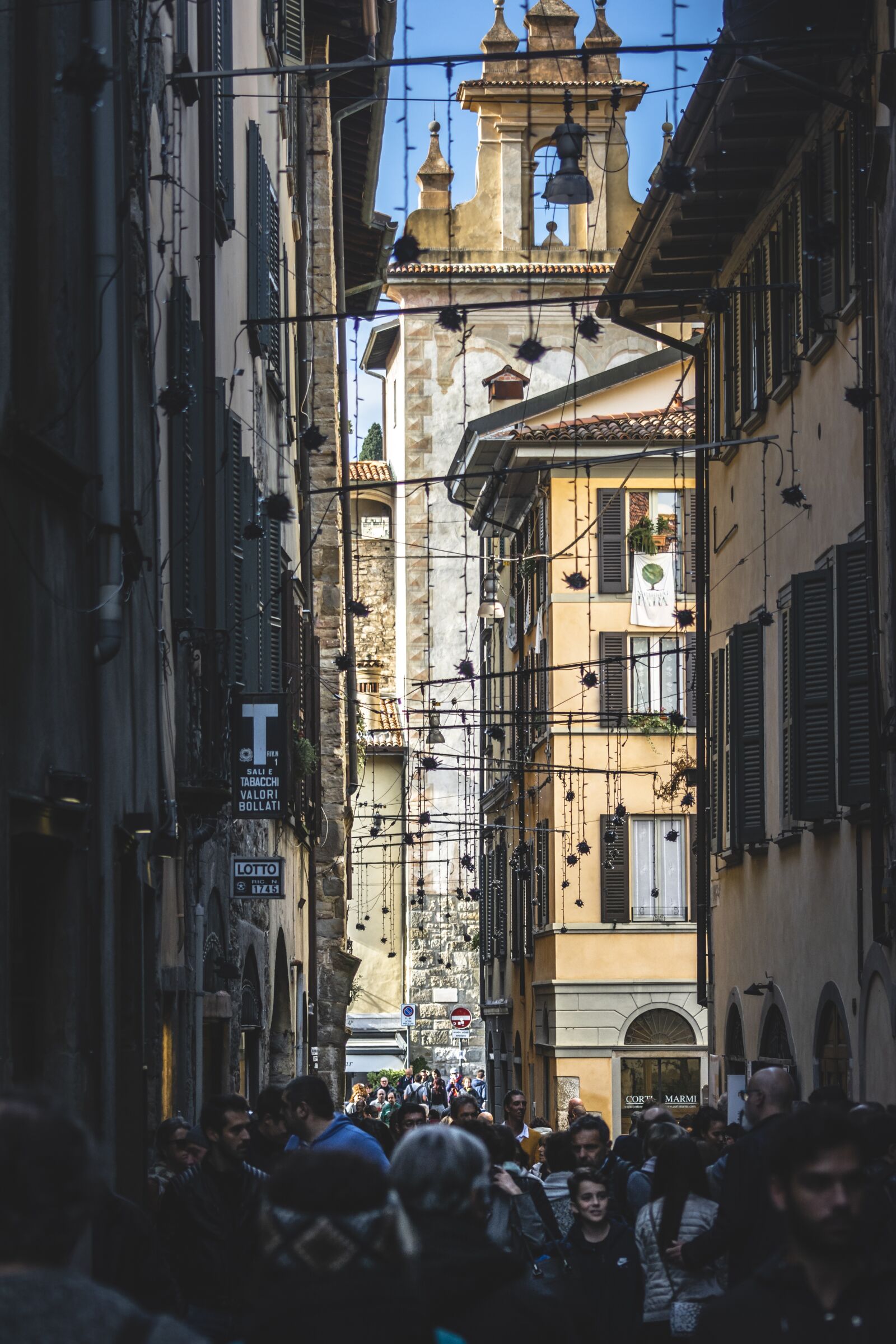 Nikon D5200 sample photo. Street, people, tourists photography