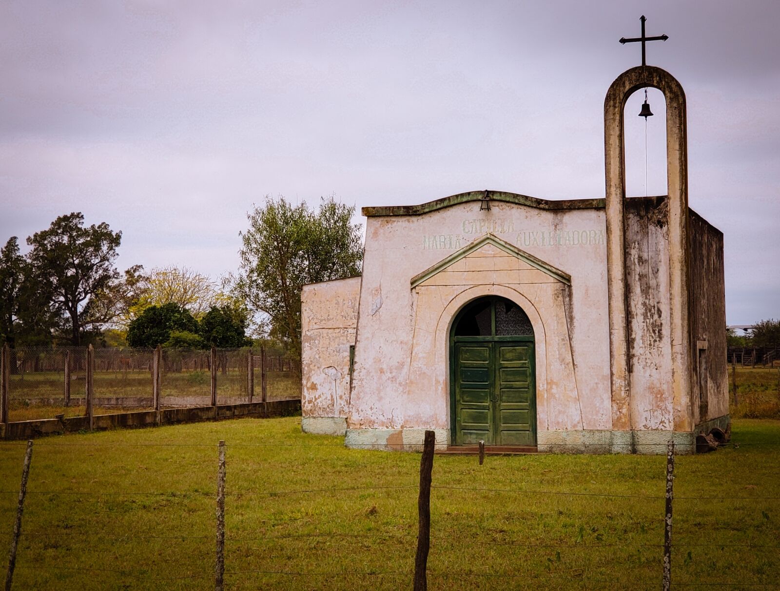 Samsung Galaxy S9+ sample photo. Church, iglesia, architecture photography