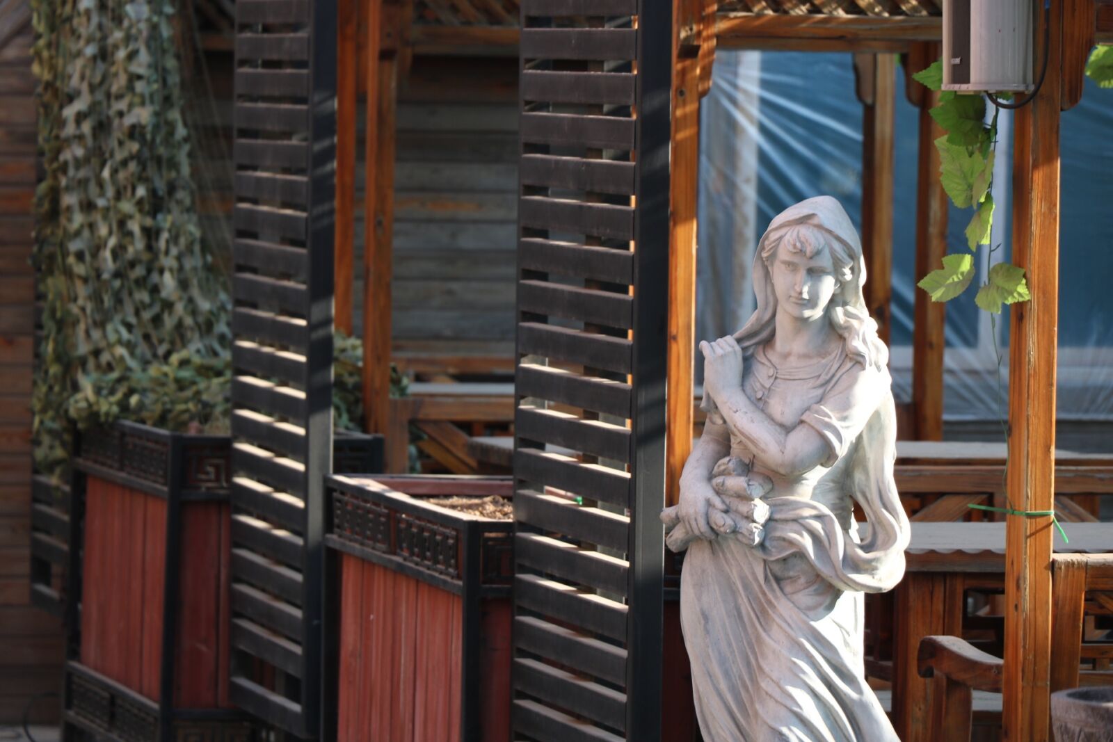 Canon EOS 760D (EOS Rebel T6s / EOS 8000D) sample photo. Blessings, angel, statue photography