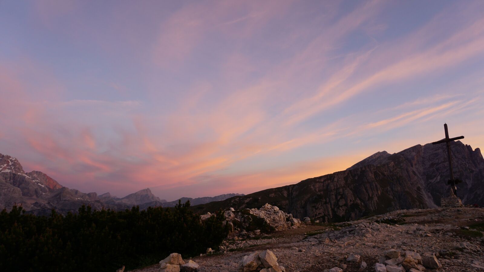 Sony a6000 sample photo. Mountains, sunrise, cross photography