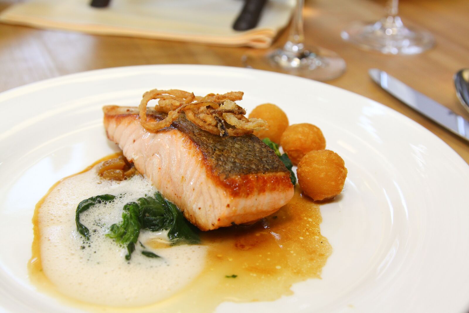 Canon EOS 50D sample photo. Eat, fish, salmon photography