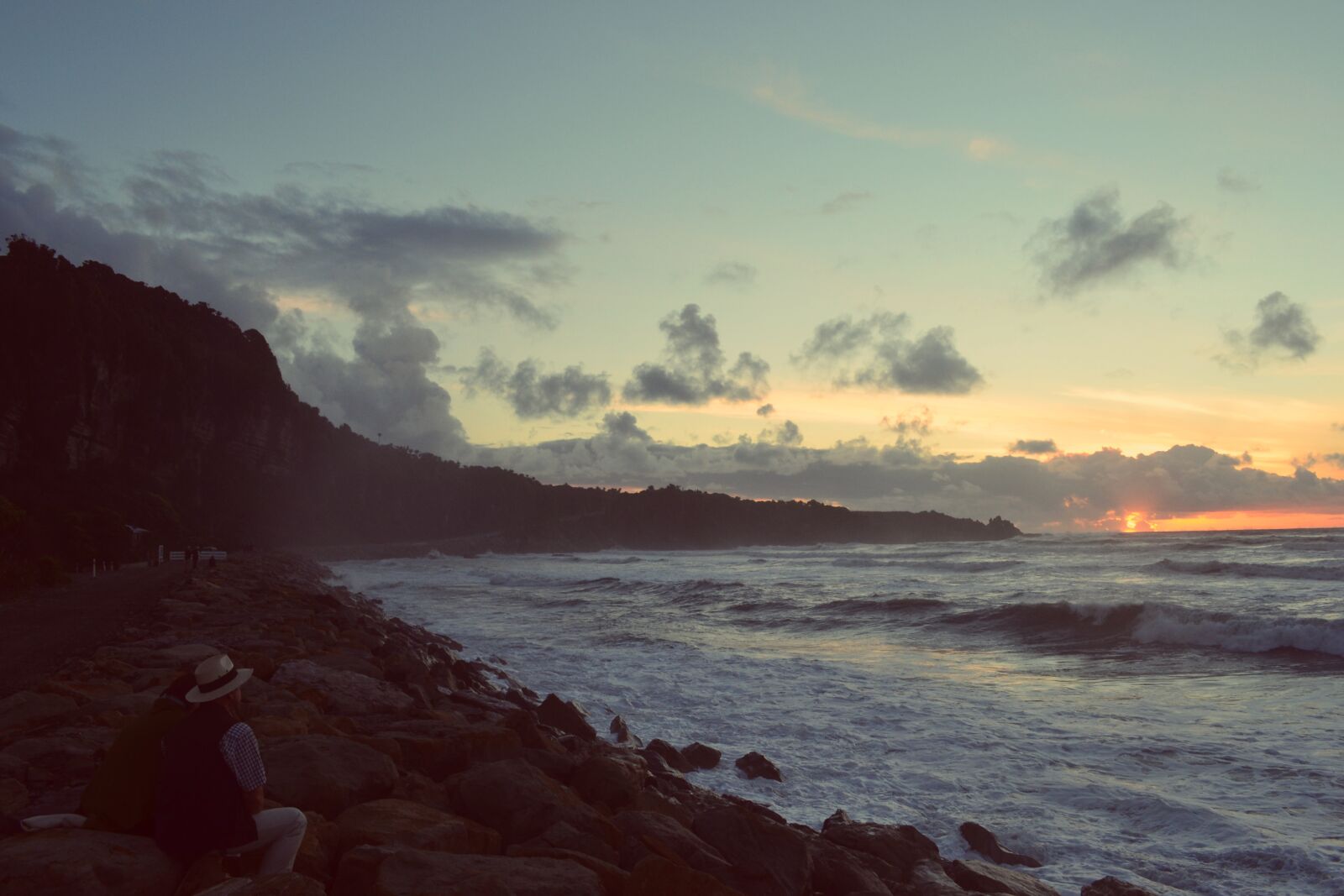 Nikon D3100 sample photo. Sunset, water, panoramic photography