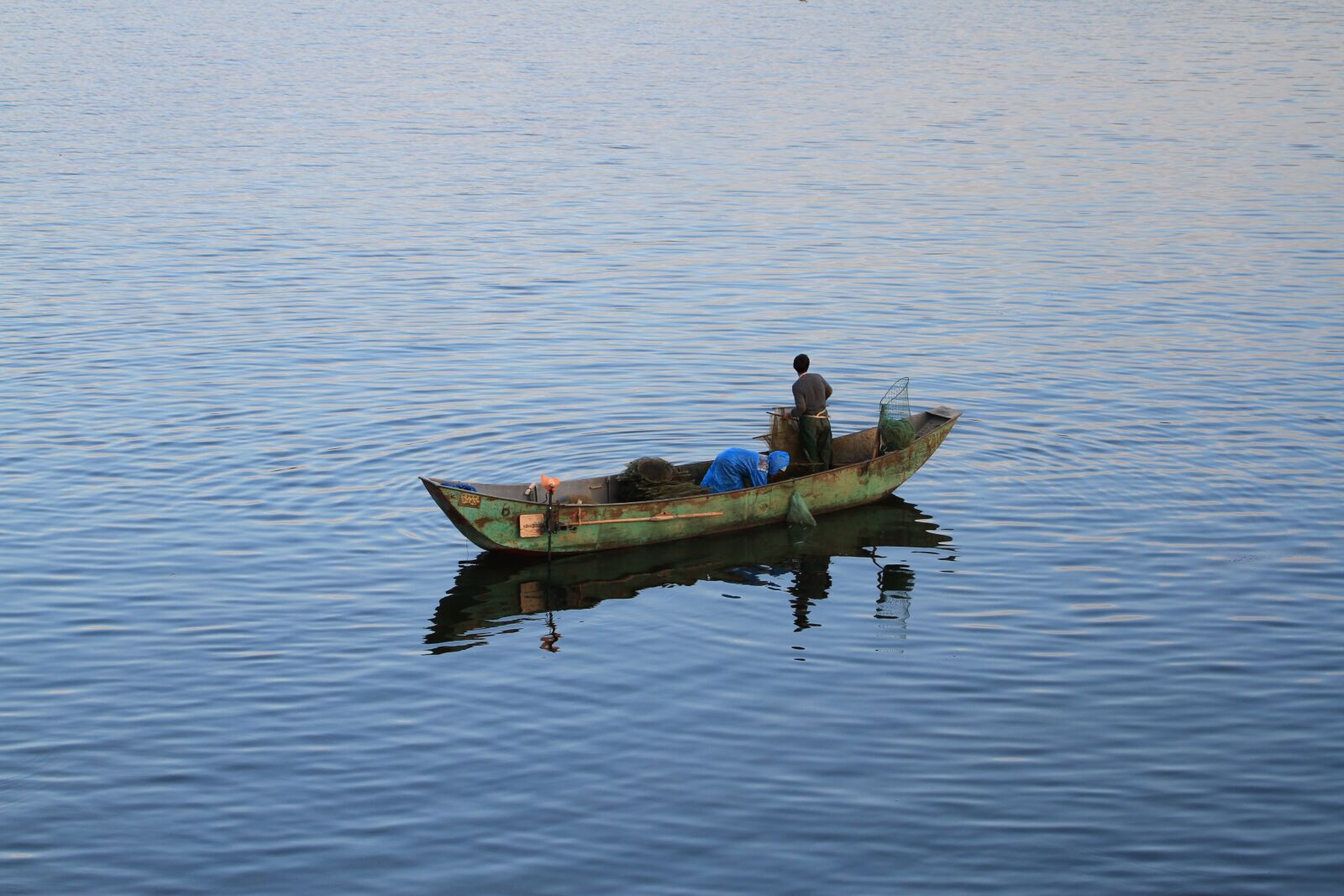 Canon EOS 7D sample photo. Fishing boats, fishing, blue photography