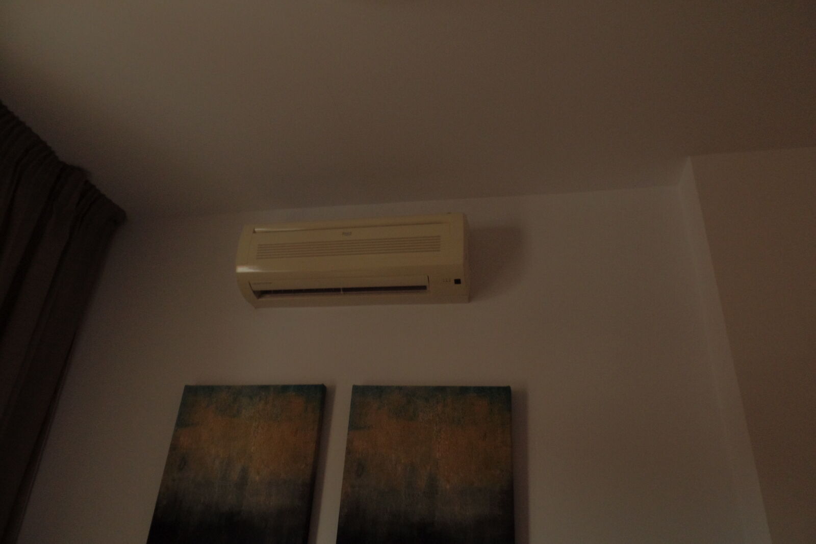 Samsung WB350F/WB351F/WB352F sample photo