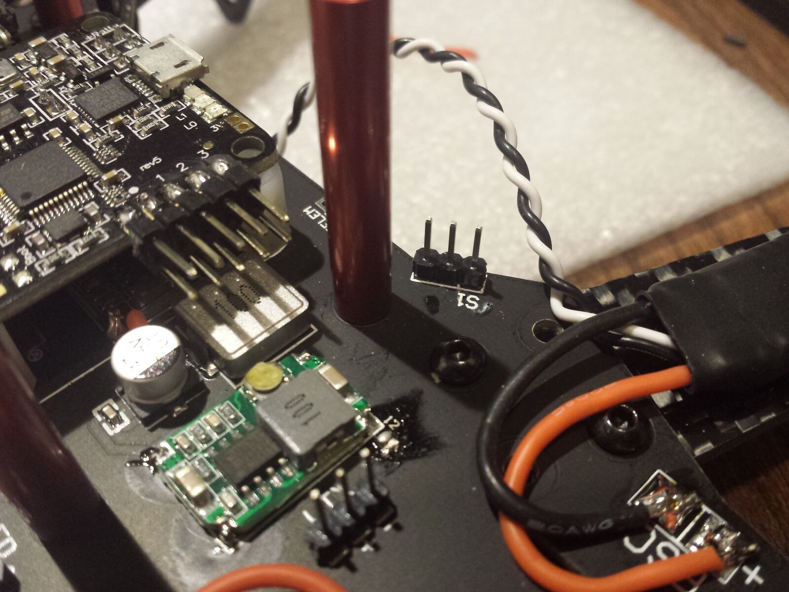 Samsung Galaxy S4 sample photo. Construction koptera, motherboard, heart photography