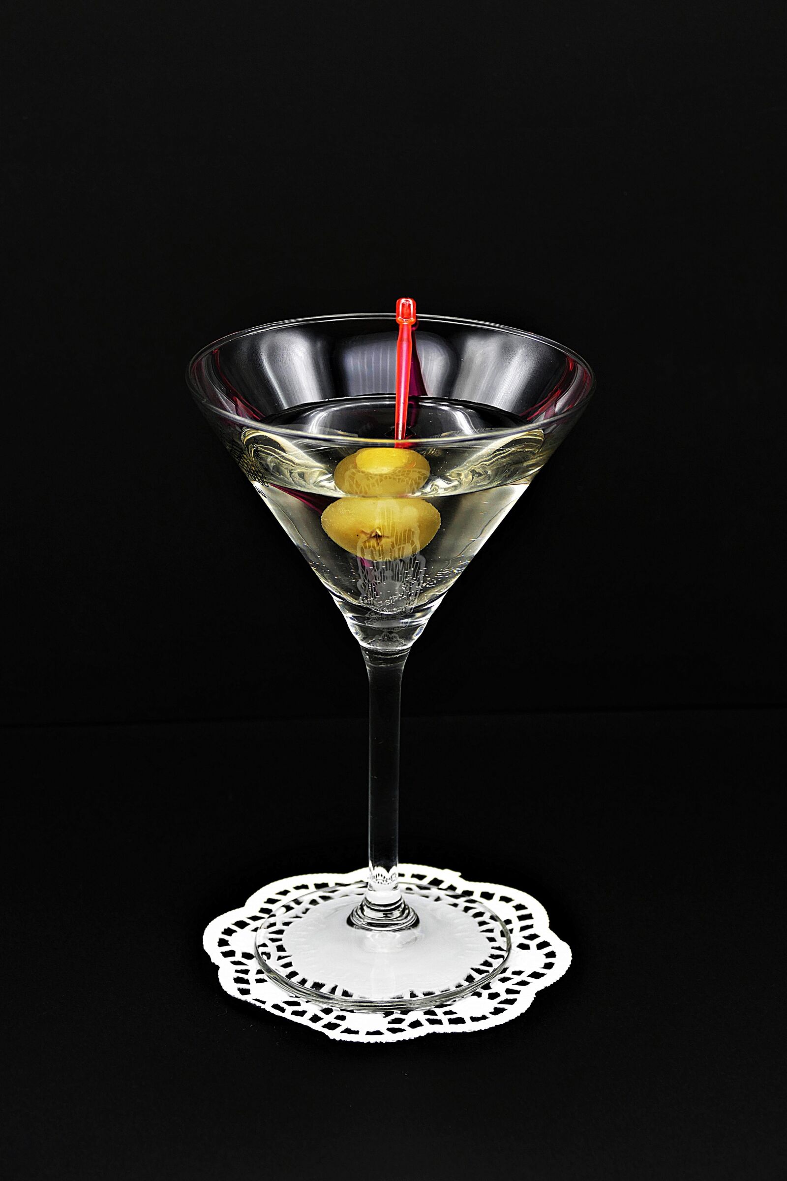 Panasonic Lumix DMC-FZ1000 sample photo. Cocktail, martini, olive photography