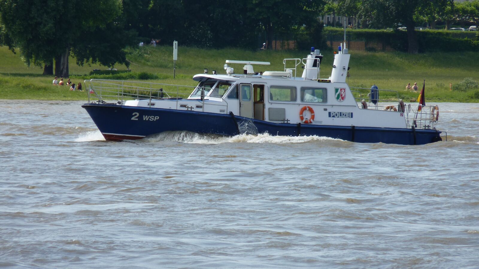 Panasonic Lumix DMC-FZ35 (Lumix DMC-FZ38) sample photo. Boat, police, police boat photography