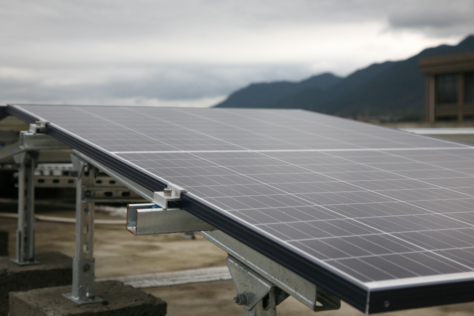 Canon EOS 5D sample photo. Photovoltaic, solar, clean energy photography