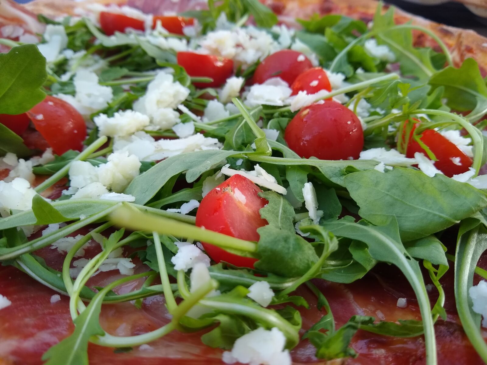 Motorola moto g(6) sample photo. Carpaccio, arugula, salad photography