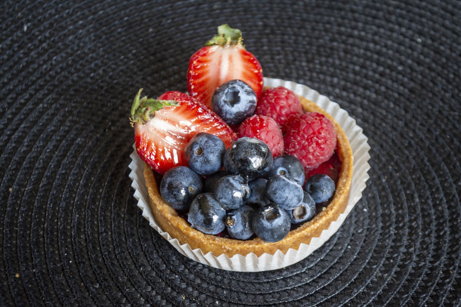 Nikon D7200 sample photo. Fruits, tart, fruit tart photography