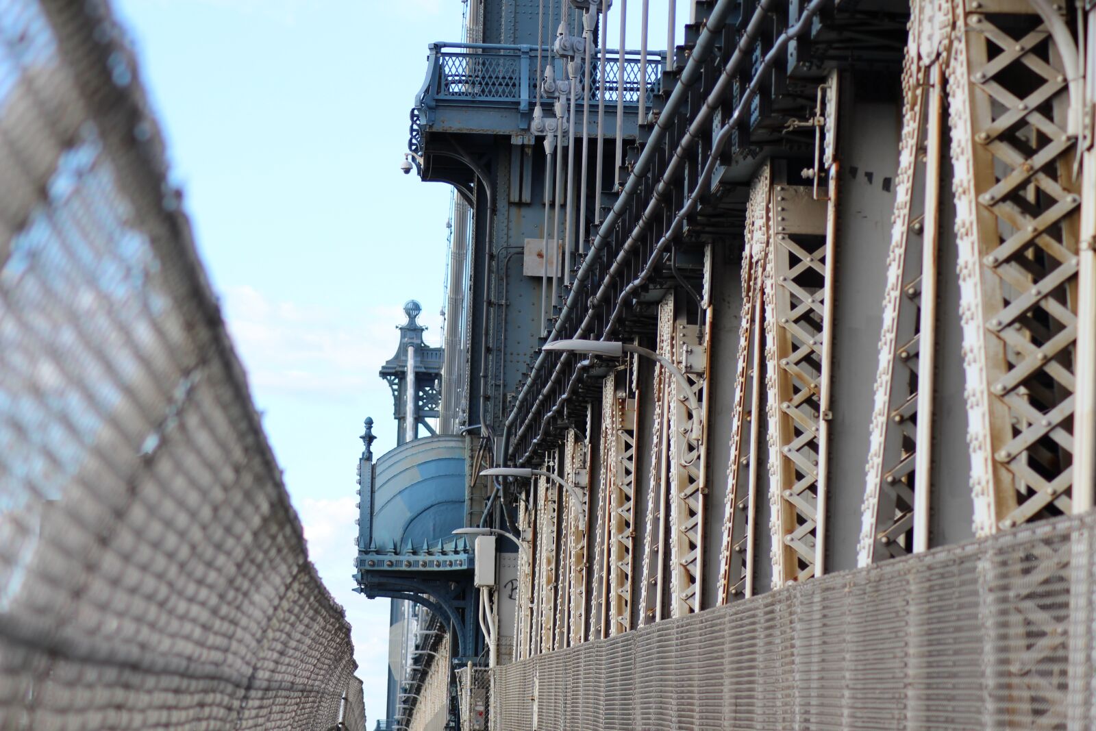 Canon EOS 700D (EOS Rebel T5i / EOS Kiss X7i) sample photo. Industry, steel, architecture photography