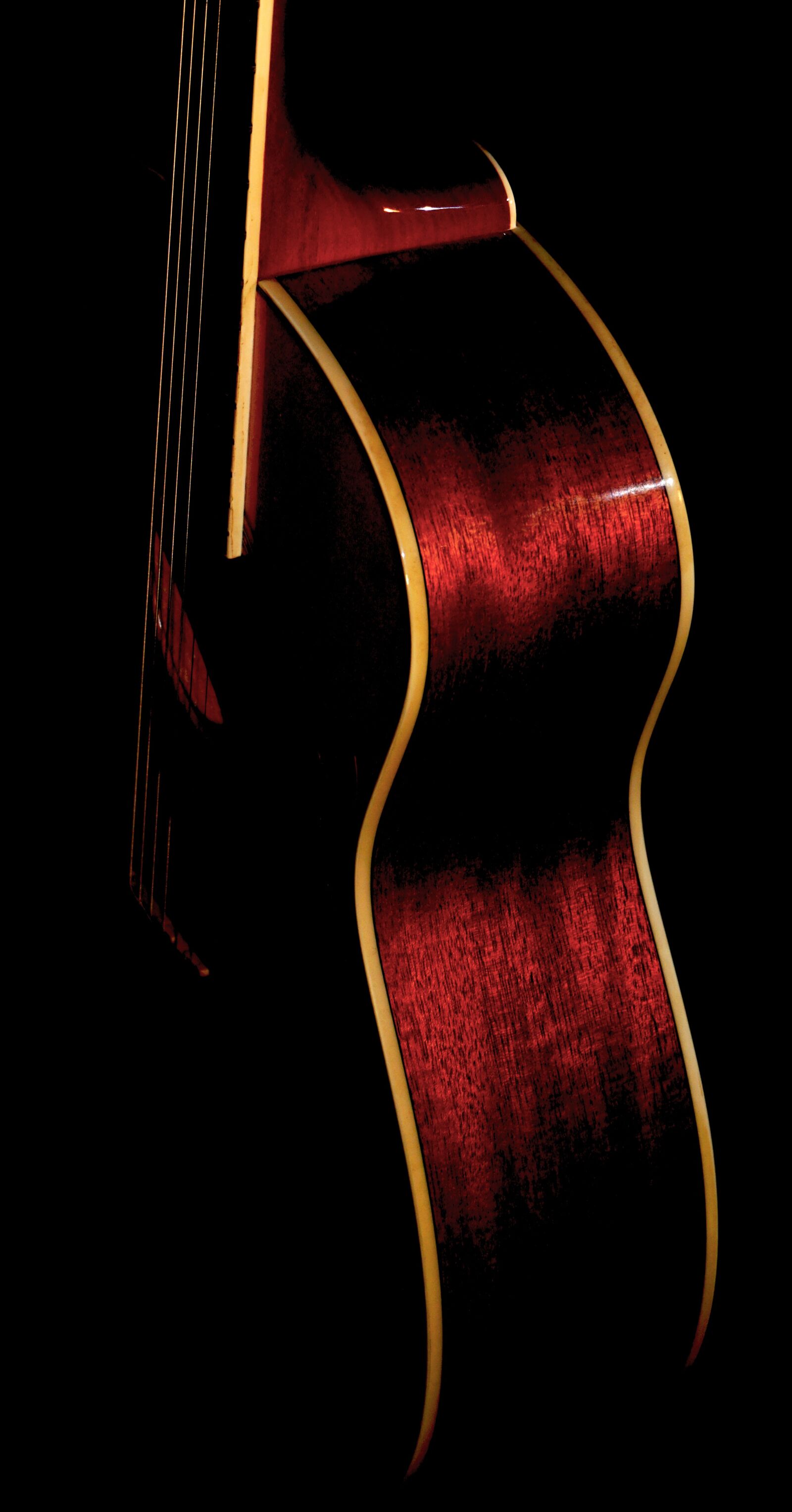 Sony E 16-50mm F3.5-5.6 PZ OSS sample photo. Background, guitar photography