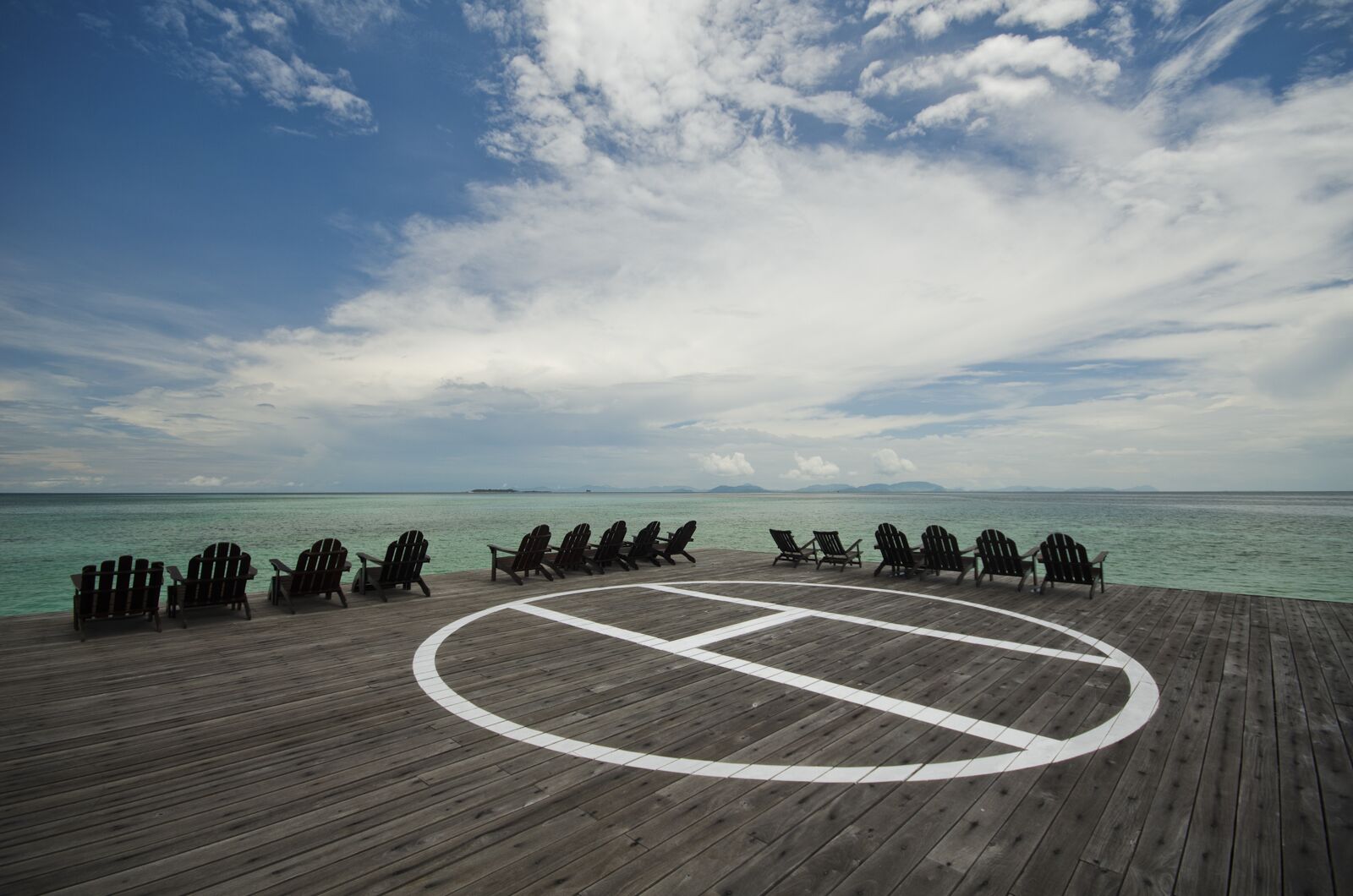 Nikon D7000 sample photo. Helipad, blue, ocean photography