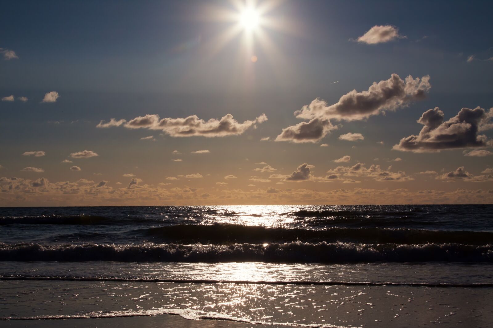 Canon EOS 50D + Canon EF 24-105mm F4L IS USM sample photo. North sea, abendstimmung, sea photography