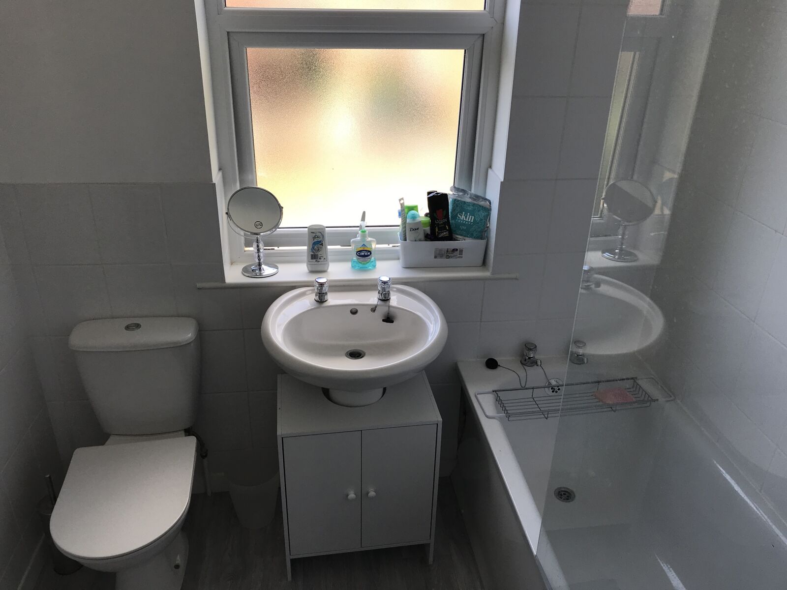 Apple iPad Pro (10.5-inch) sample photo. Bathroom, bath, sink photography
