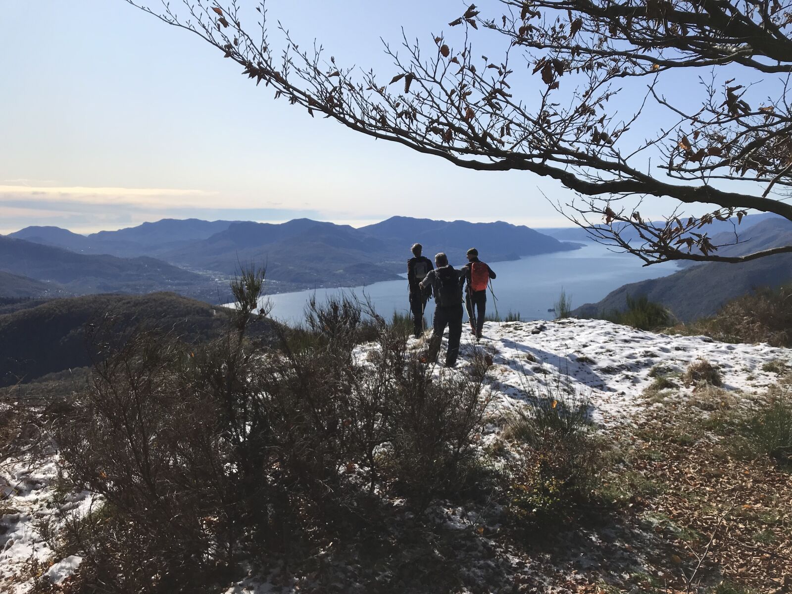 iPhone 7 back camera 3.99mm f/1.8 sample photo. Panorama from monte borgna photography