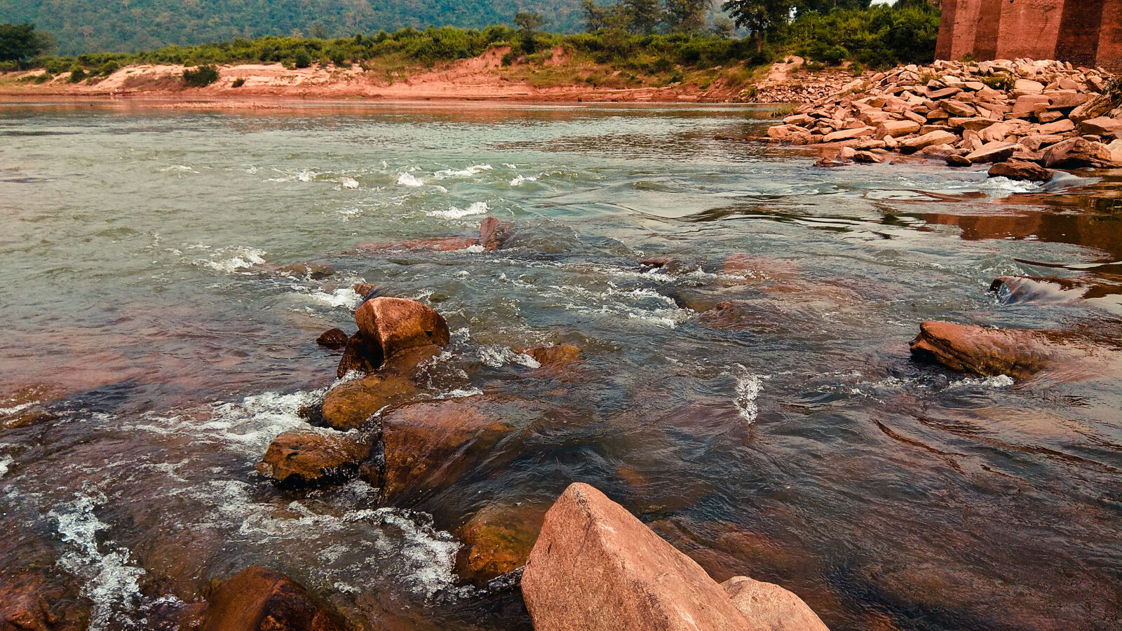Xiaomi Redmi Note 4 sample photo. Channel, river, rugged, stones photography