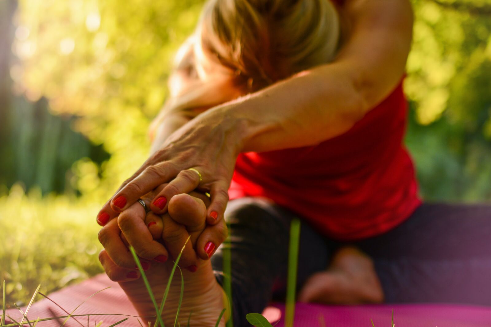Nikon D5200 sample photo. Yoga, calm, release photography