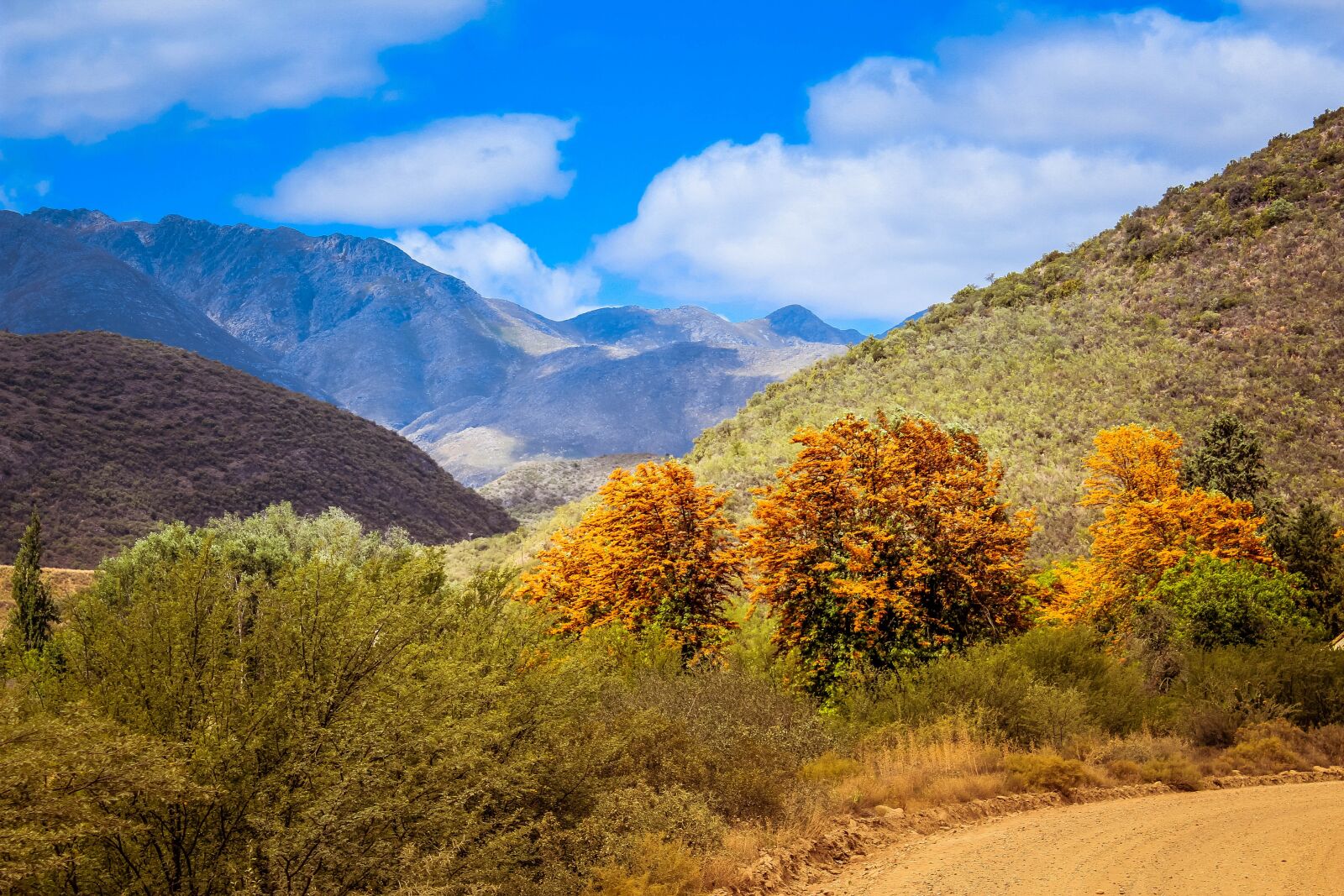 Canon EOS 600D (Rebel EOS T3i / EOS Kiss X5) sample photo. Mountains, rocks, nature photography