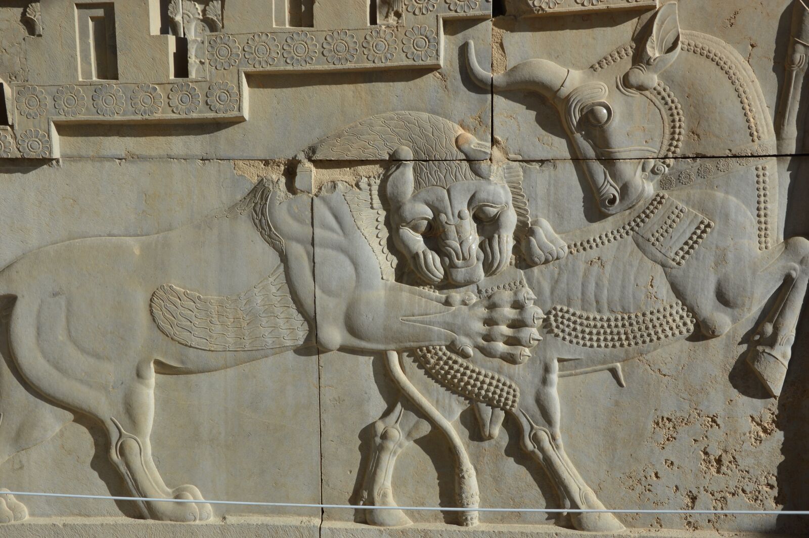 Nikon D3200 sample photo. Sculpture, art, architecture photography