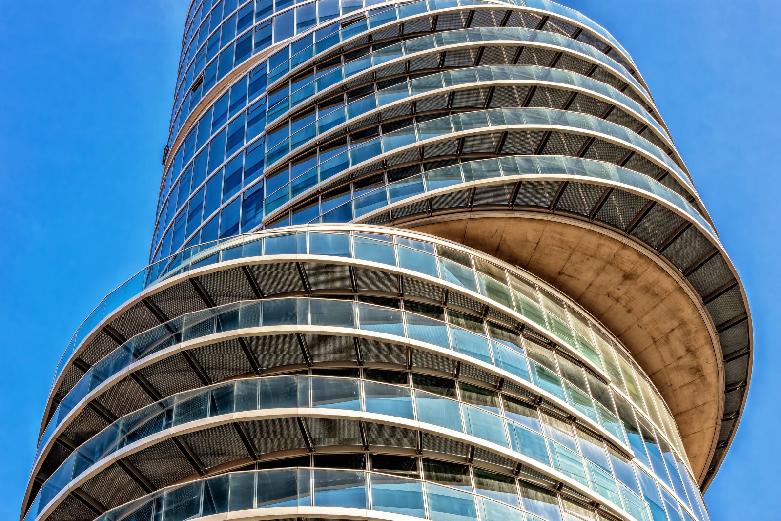 Nikon D3300 sample photo. Architecture, skyscraper, eccentric tower photography