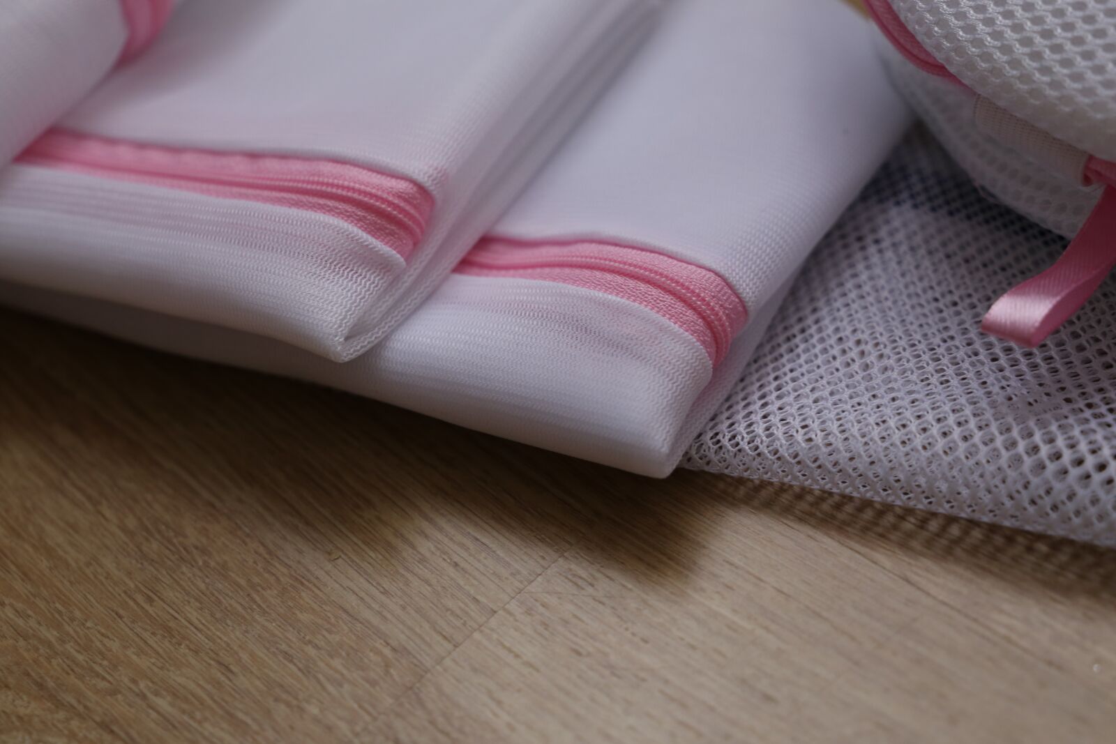 Canon EF 24-105mm F3.5-5.6 IS STM sample photo. Washingbags, laundrybags, display photography
