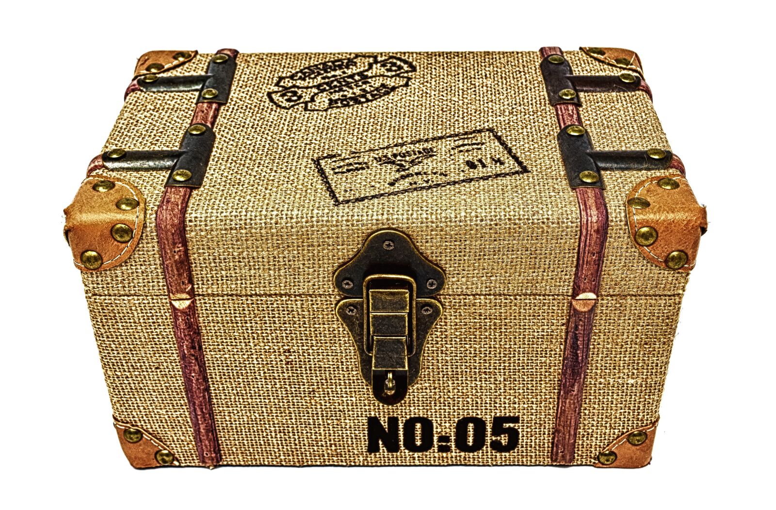 Nikon D7200 sample photo. Chest, closure, fitting photography
