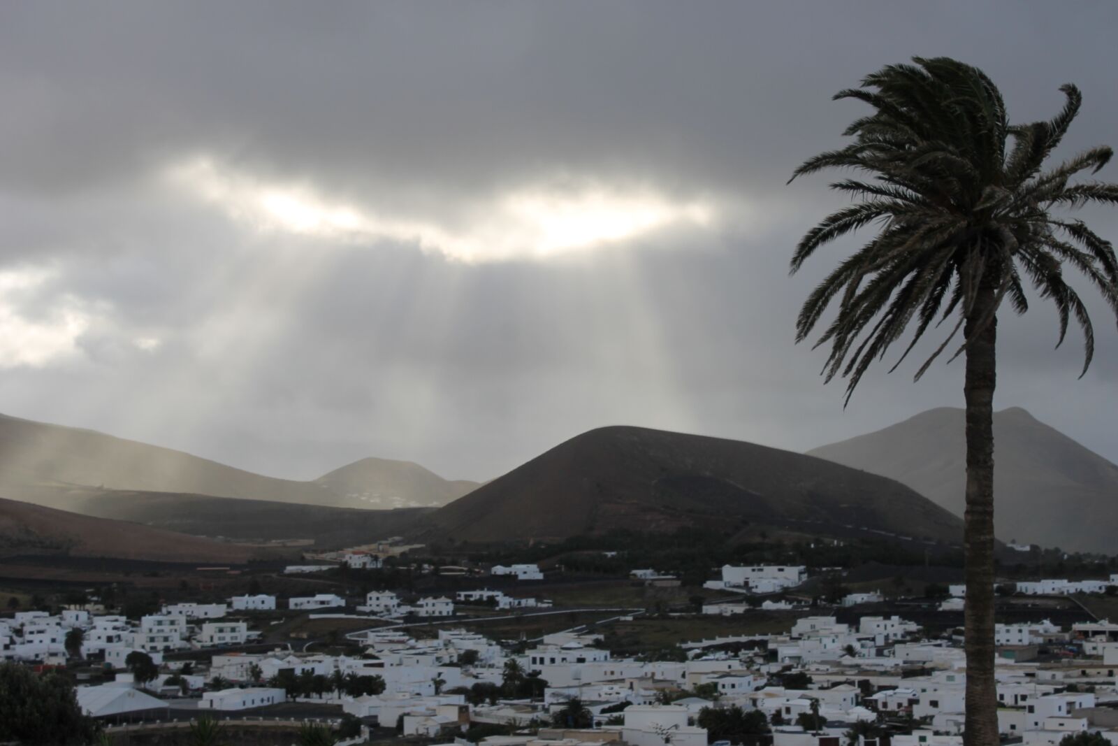Canon EOS 1100D (EOS Rebel T3 / EOS Kiss X50) sample photo. Lanzarote, canary, spain photography