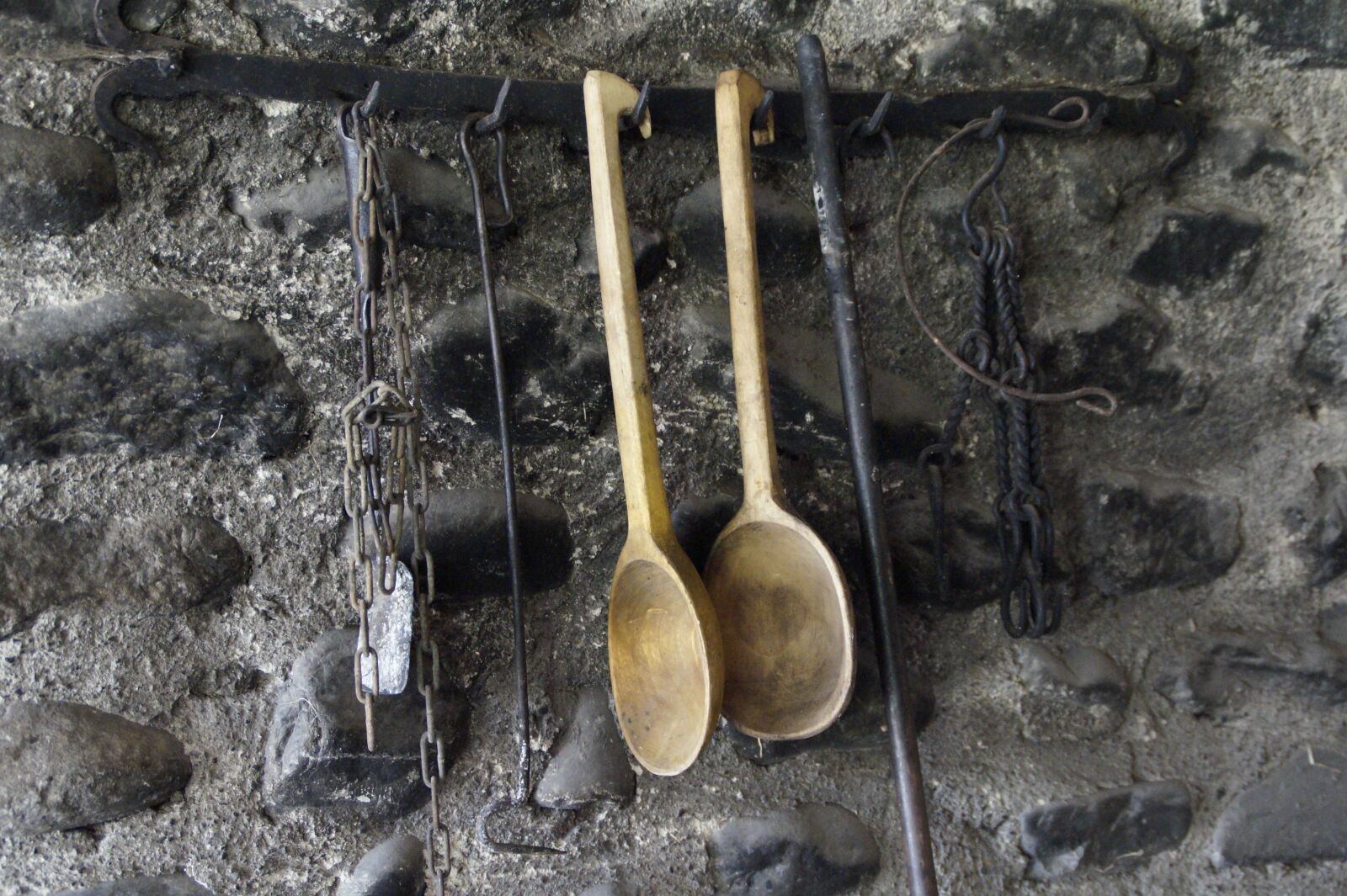 Sony SLT-A58 sample photo. Tool, spoon, wooden spoon photography