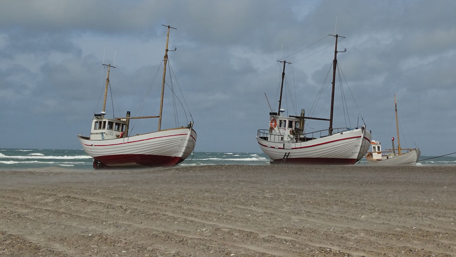 Sony Cyber-shot DSC-HX400V sample photo. Vacations, north sea, sea photography