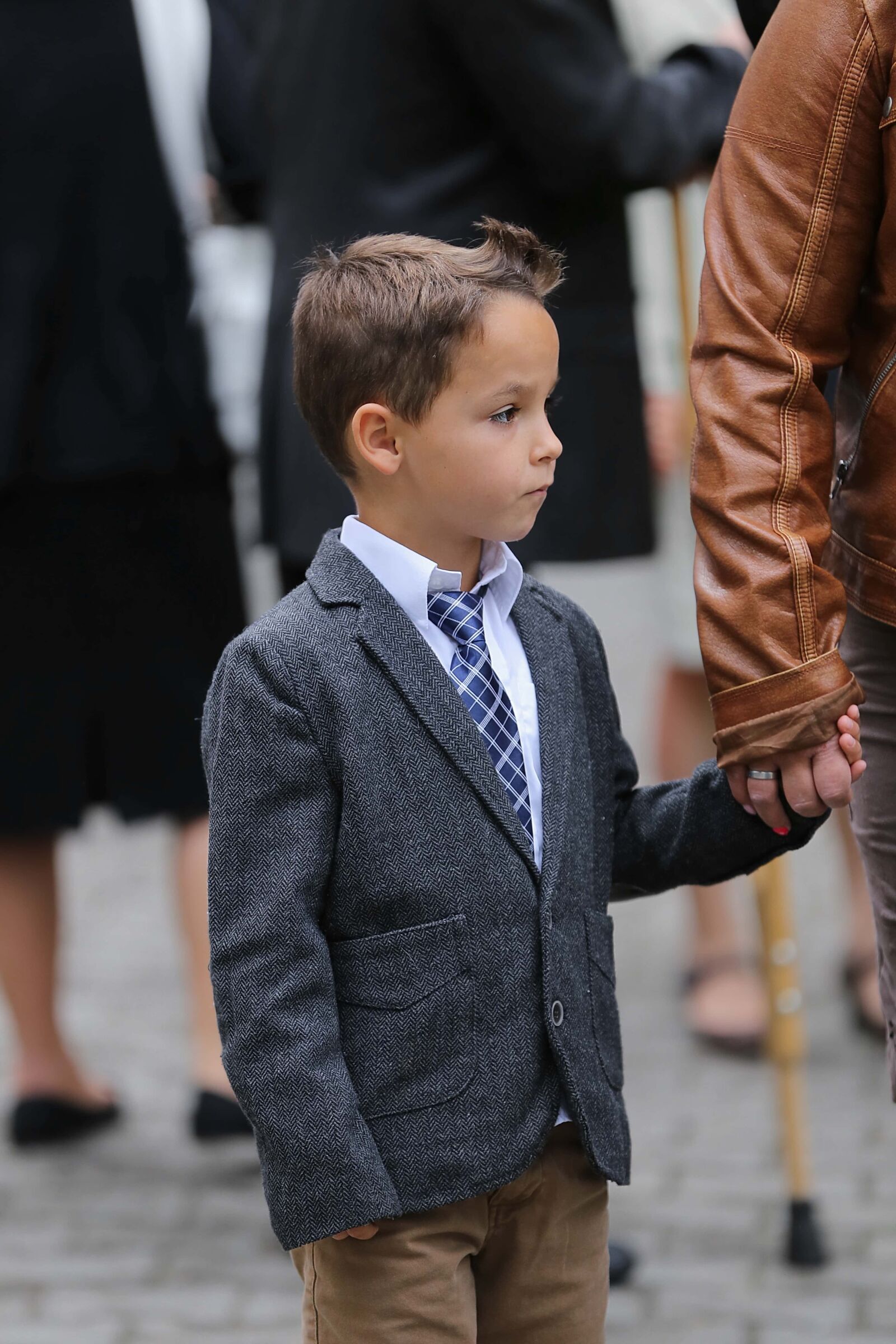 Canon EF 70-200mm F2.8L IS II USM sample photo. Tie, suit, kid, outfit photography