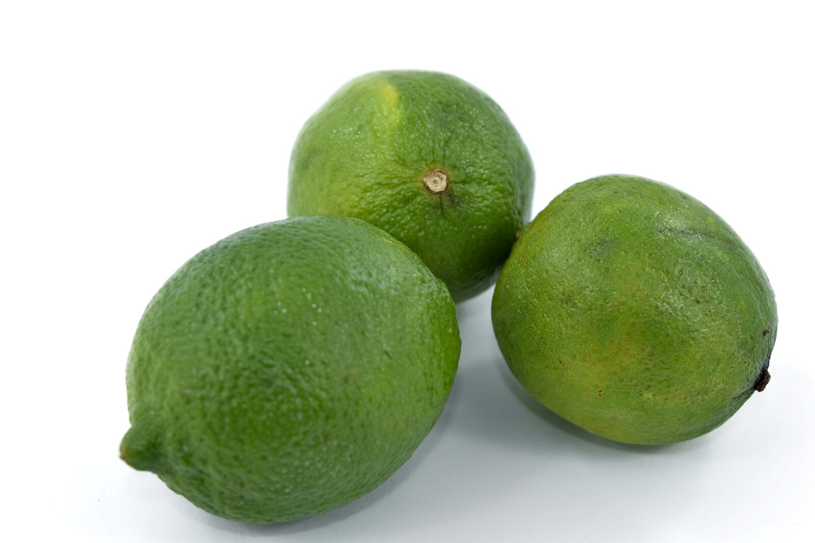 Nikon D5500 sample photo. Dark green, fruit, key photography