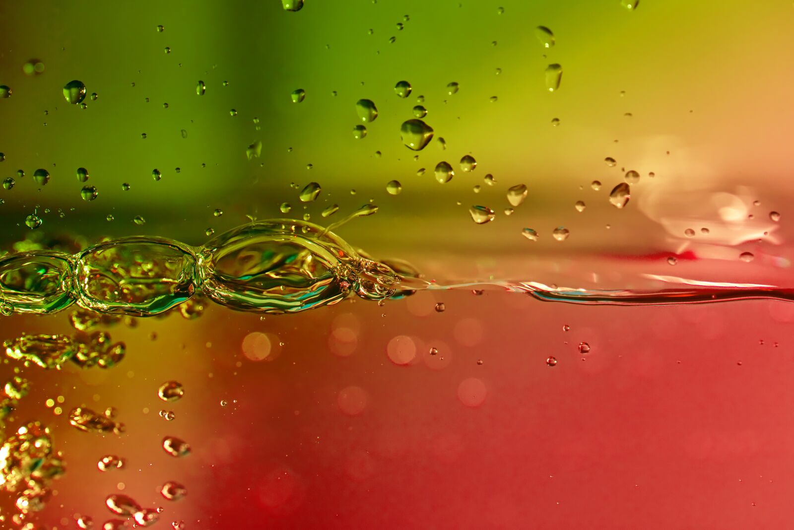 Nikon D7200 sample photo. Water surface, air bubbles photography