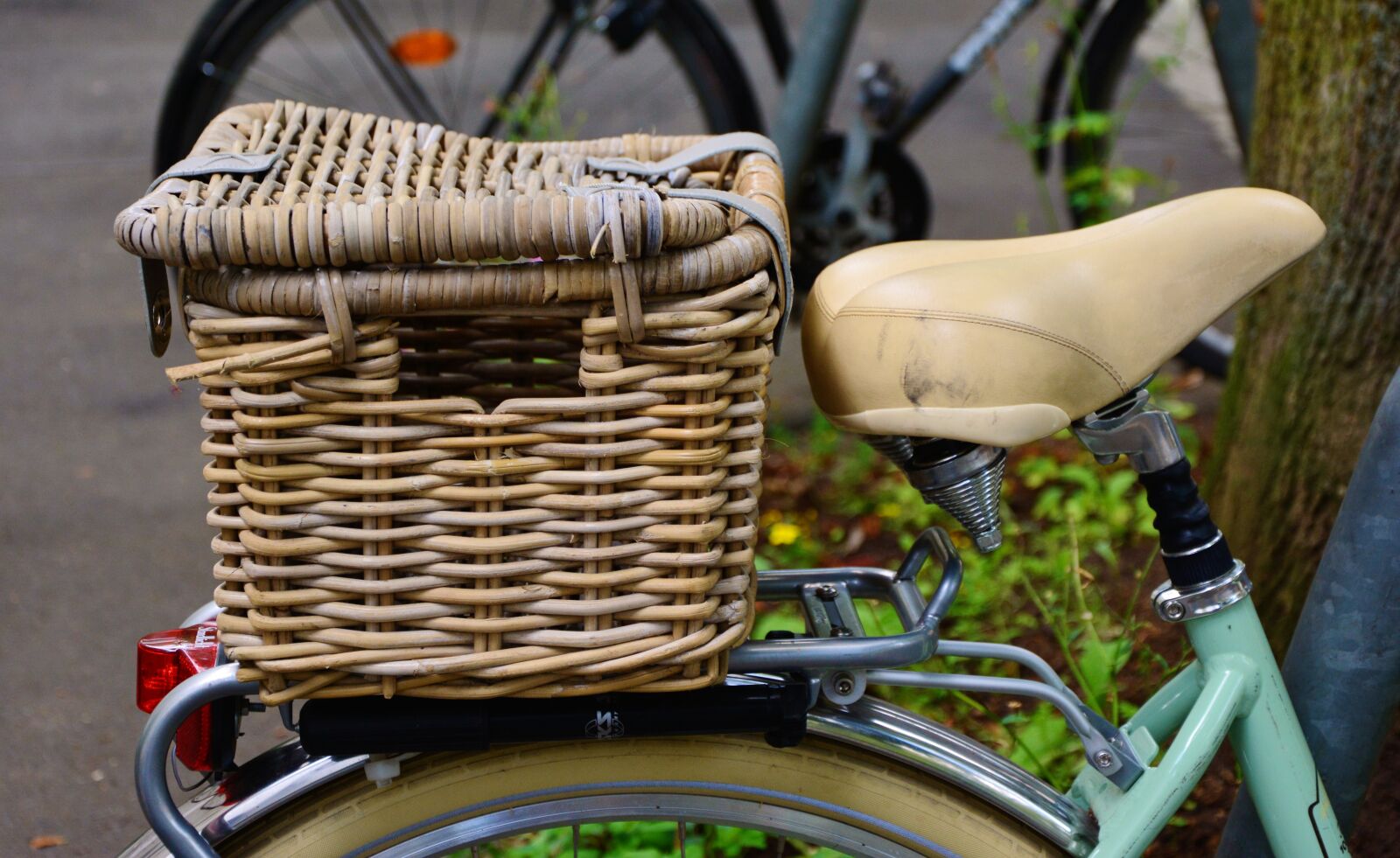 Nikon D5200 sample photo. Bike, bicycle saddle, bicycle photography