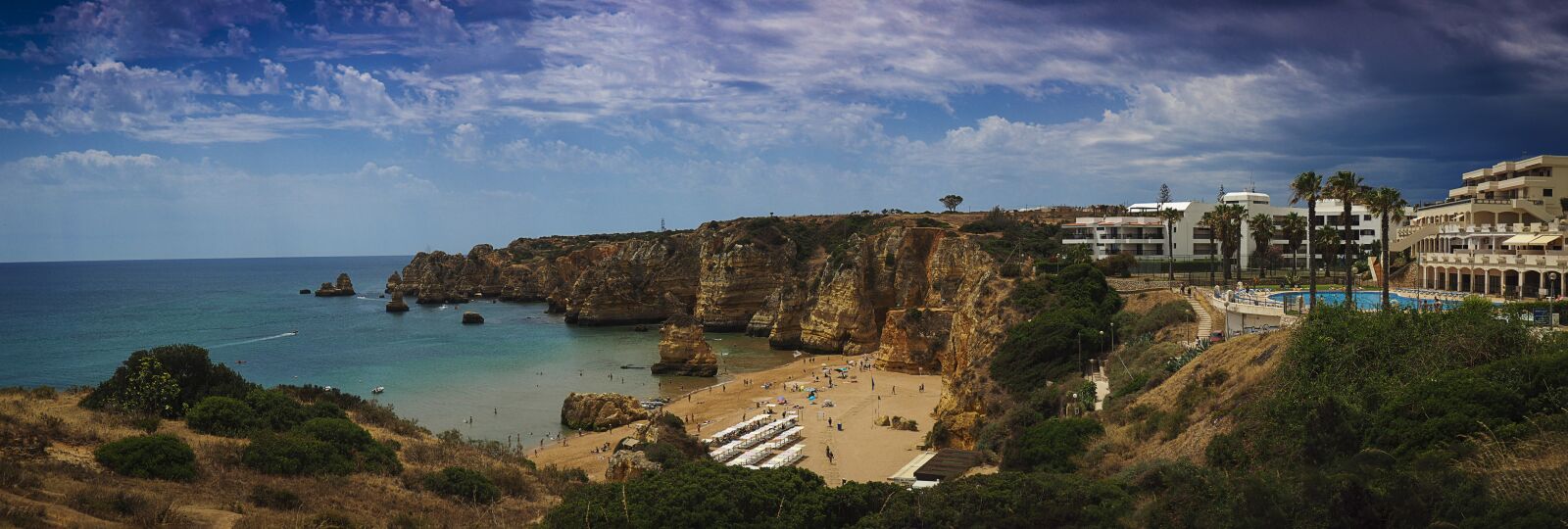 Olympus OM-D E-M10 sample photo. Beach, algarve, panorama photography