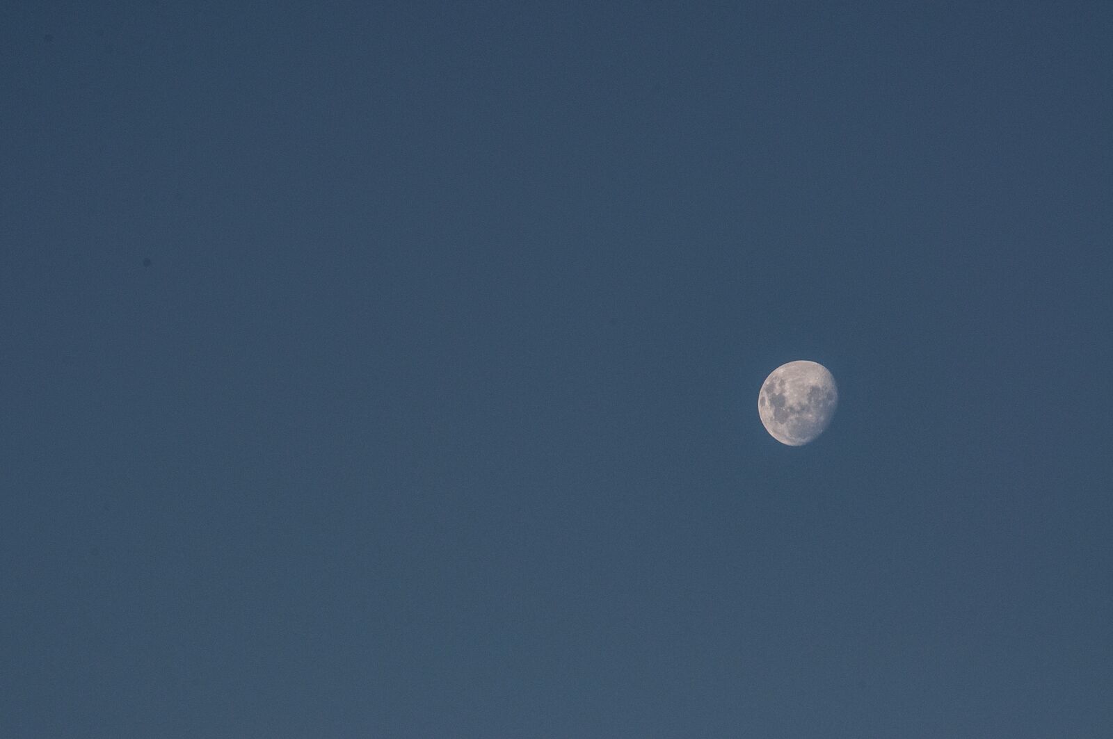Nikon D5000 sample photo. Moon, landscape, night photography