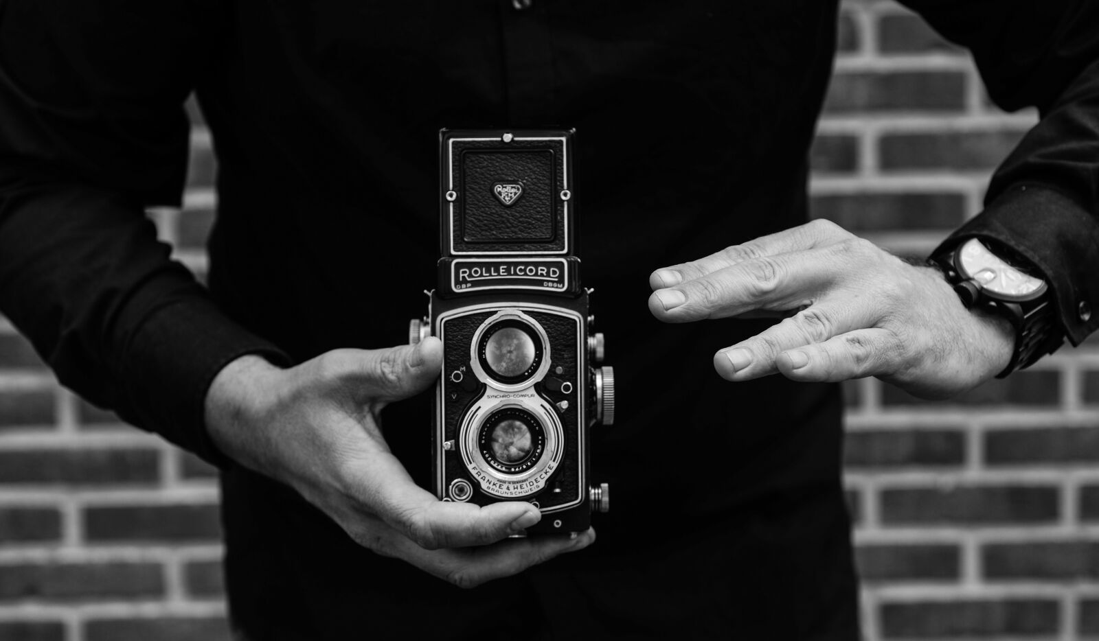 Nikon D610 sample photo. Man, camera, rolleicord photography