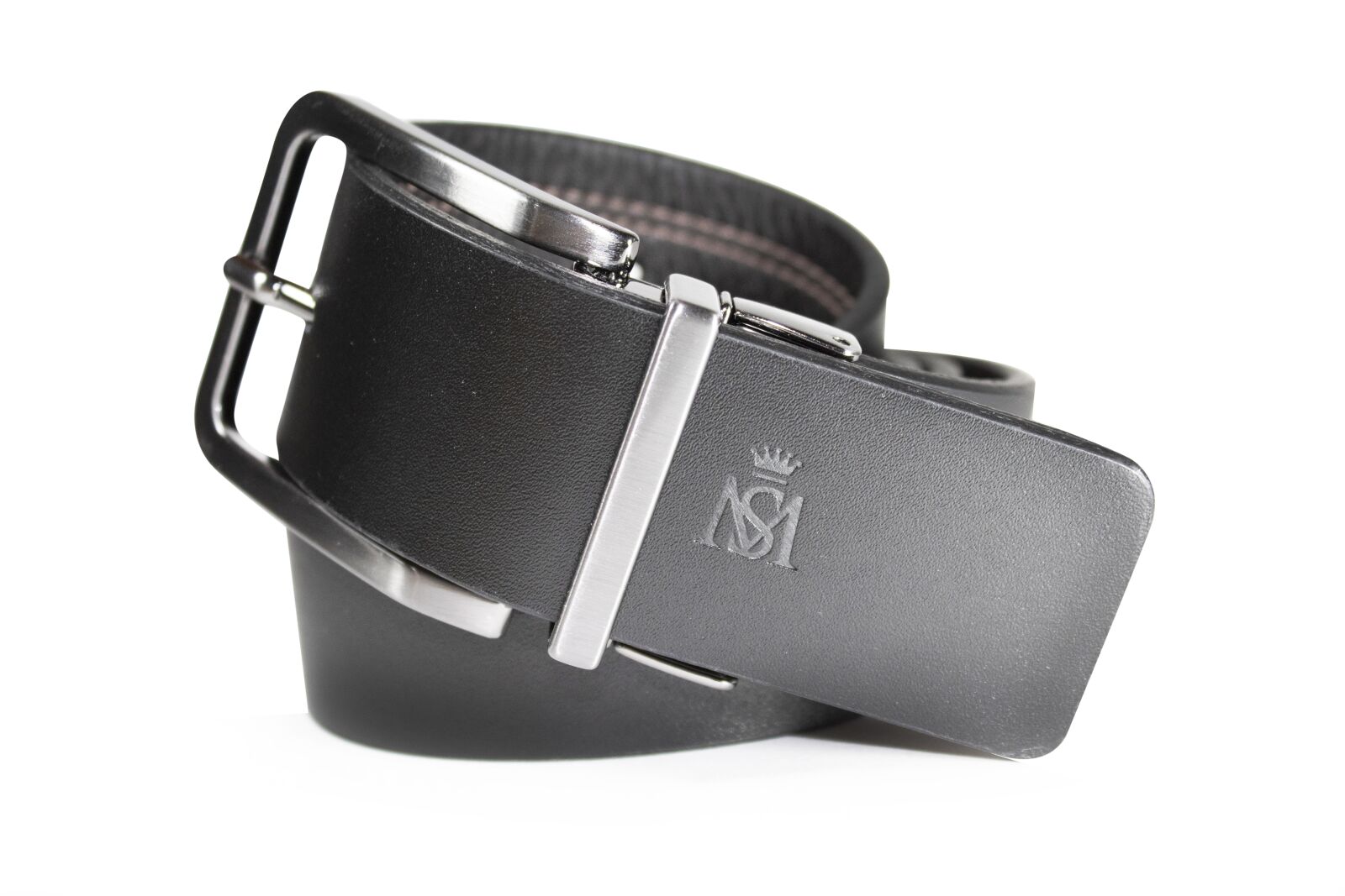 Canon EOS 1300D (EOS Rebel T6 / EOS Kiss X80) sample photo. Men's fashion, belt, leather photography