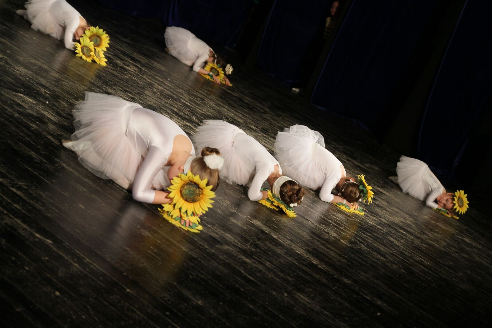 Canon EOS 7D sample photo. Ballet, teamwork, dance, dress photography